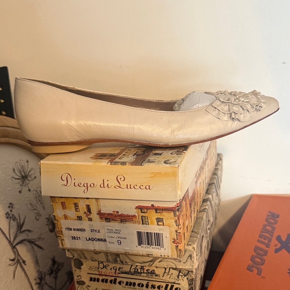 Cream Women's Flats